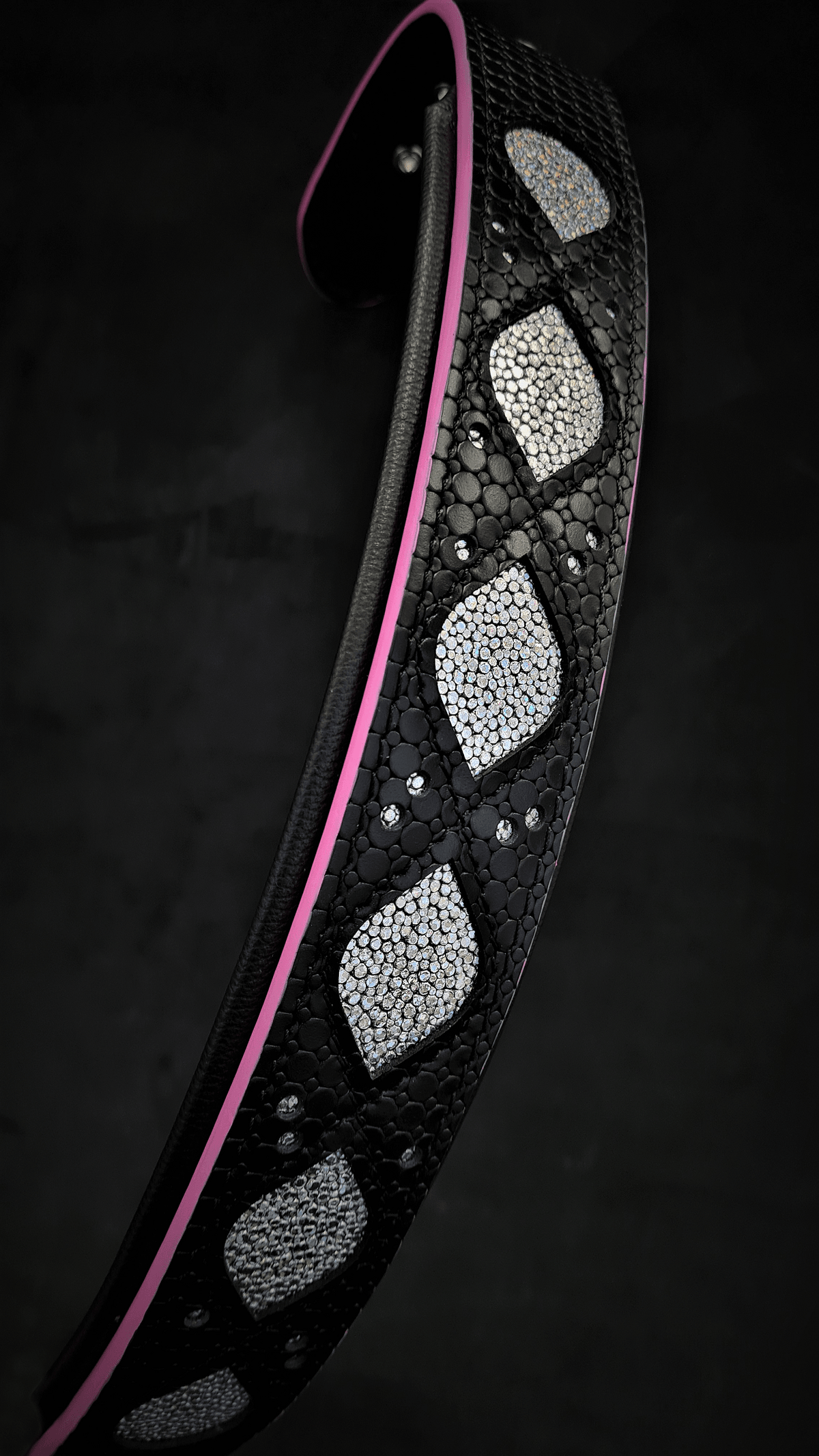 Bestia Ariel Leather Dog Collar