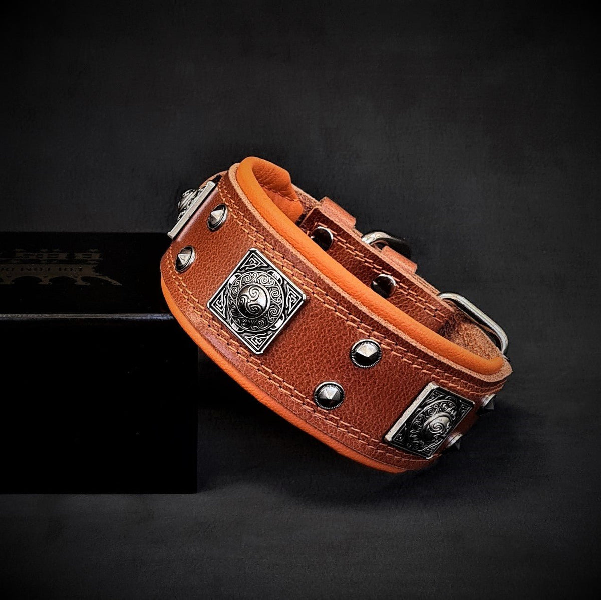 Bestia Eros 2" Leather Dog Collar – Brown & Orange